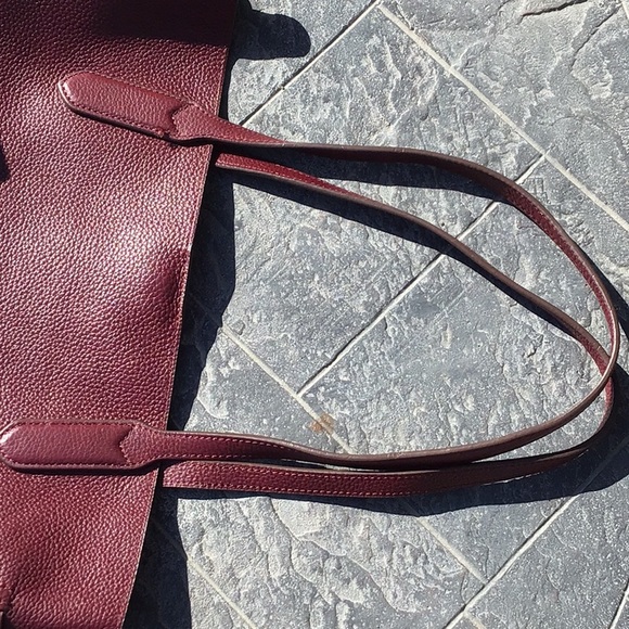 Banana Republic Leather Unstructured Tote Red - Picture 7 of 10